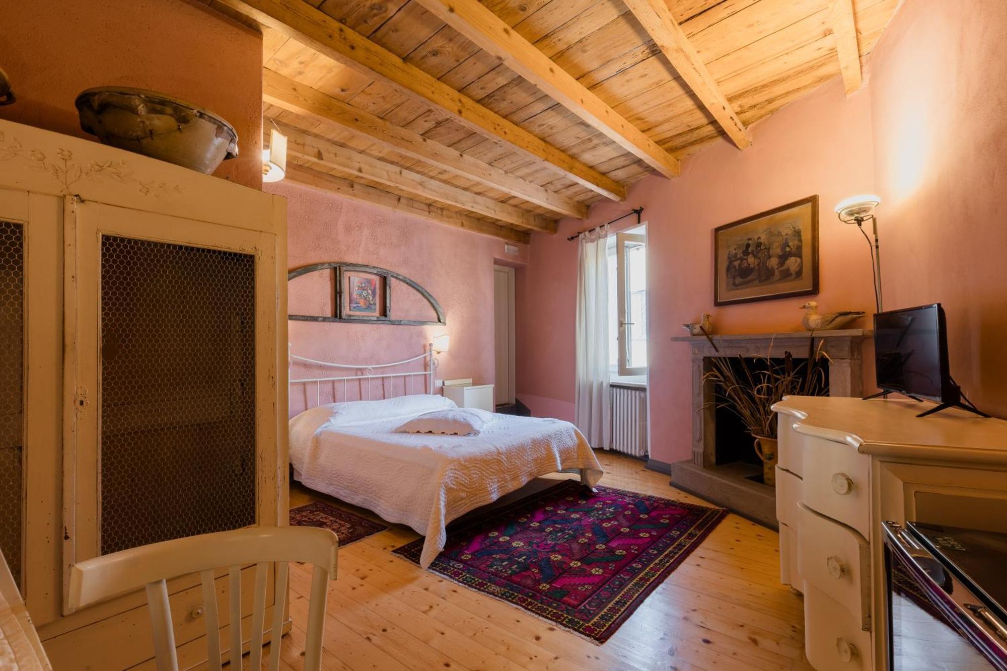 B&B Corte Del Mincio 몬잠바노 외부 사진